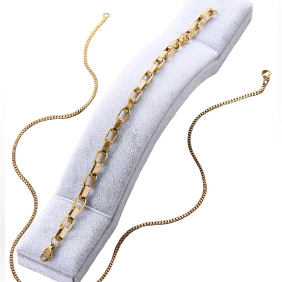 Men Stainless Steel Bracelet & Necklace Set - Picture 3 of 4